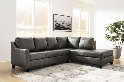 Valderno Raf Sectional