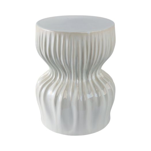15x18 Utena White Garden Stool
