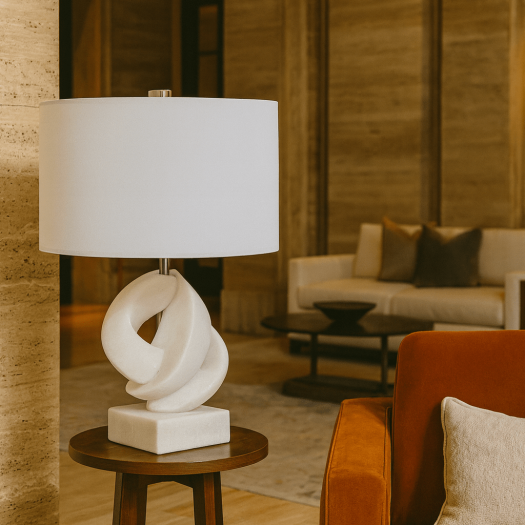 21 UNITA QUARTS RESIN TABLE LAMP