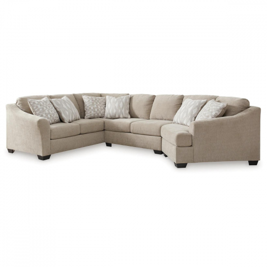 Brogan Bay 3-Piece Sectional with Cuddler