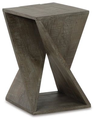 Zalemont Accent Table()