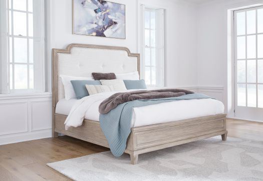 Jorlaina King bedroom set No Chest