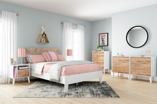 Piperton Full Panel Bedroom Set