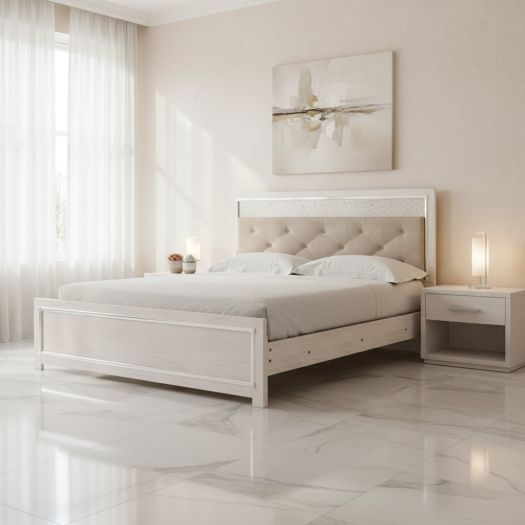 Altyra King Panel Bed