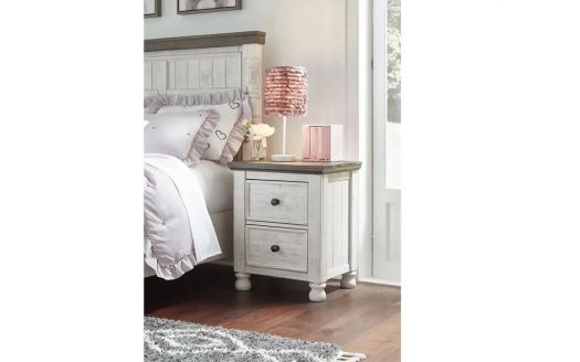 Havalance Nightstand