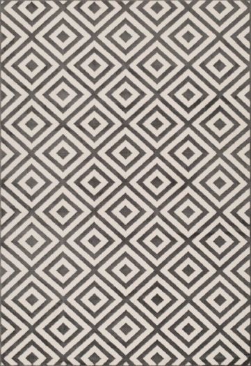 Diamond black and white Rug
