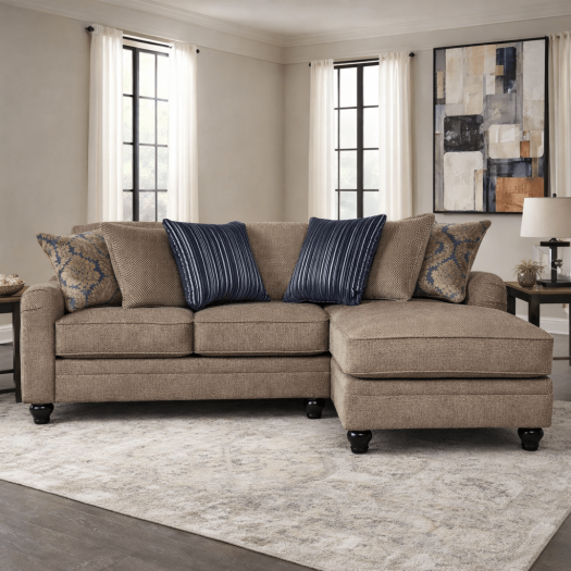 Huntsworth 2-Piece Sectional with RAF Chaise
