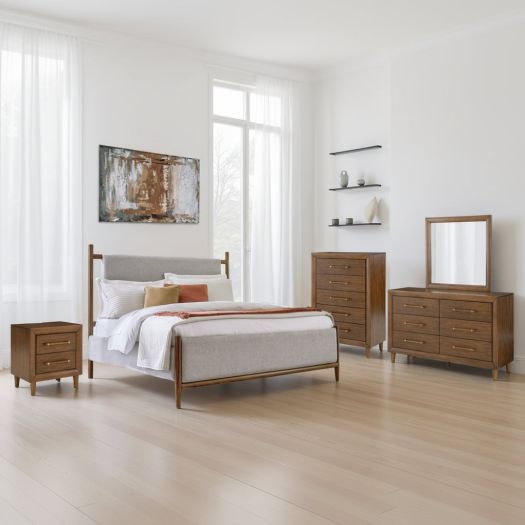 Lyncott King Upholstered Set