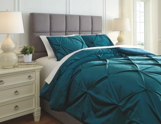 Queen Comforter Set