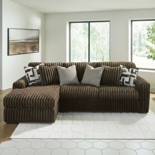 Midnight-Madness 3-Piece Sectional with Chaise