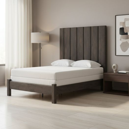 Parlayon Queen Panel Bed