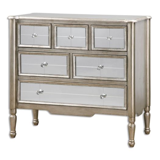 Rayvon Accent Chest