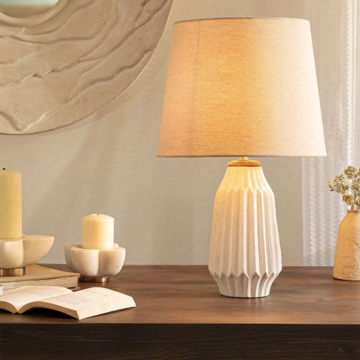 Rundra Table Lamp