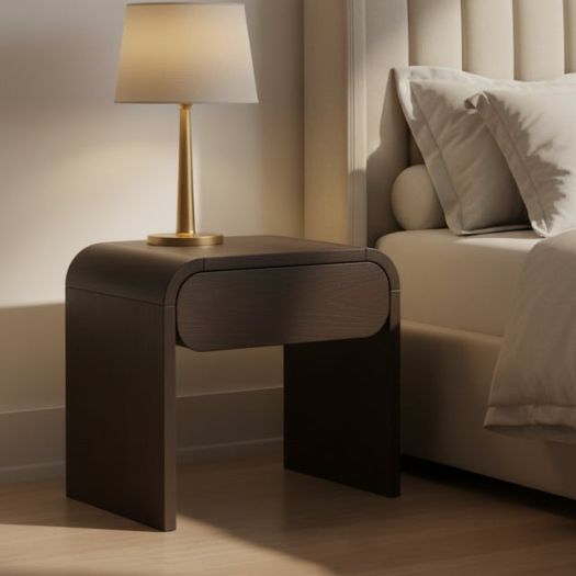 Swifty Night Stand