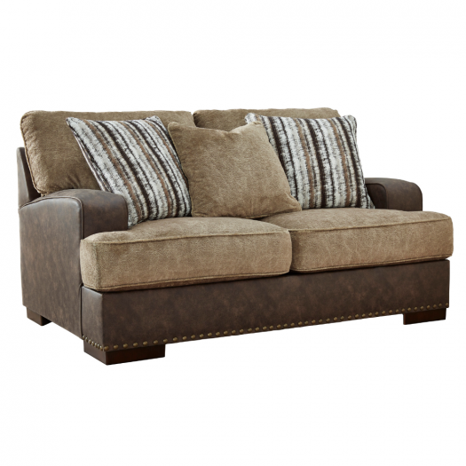 Alesbury Loveseat