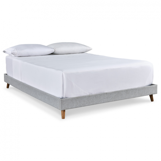 Tannally King Upholstered Platform Bed