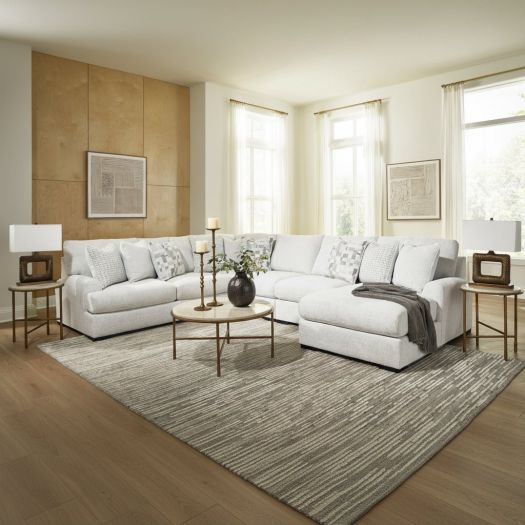 Wynncroft Manor 4-Piece Sectional
